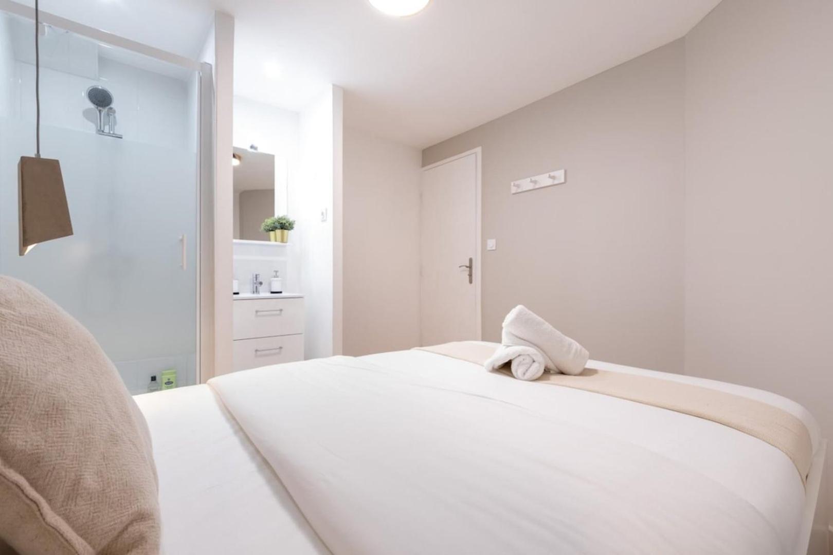 Lille Centre - Nice Flat With Terrace! ภายนอก รูปภาพ