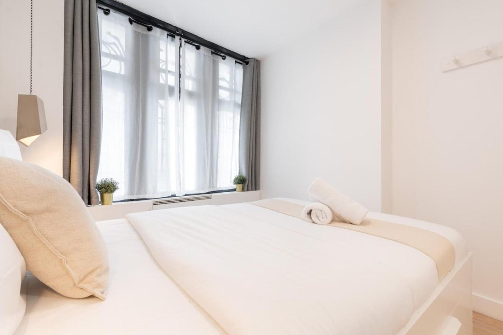 Lille Centre - Nice Flat With Terrace! ภายนอก รูปภาพ
